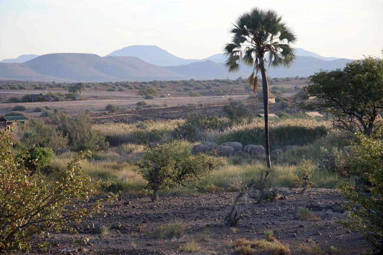 Palmwag Campsite Екстер'єр фото